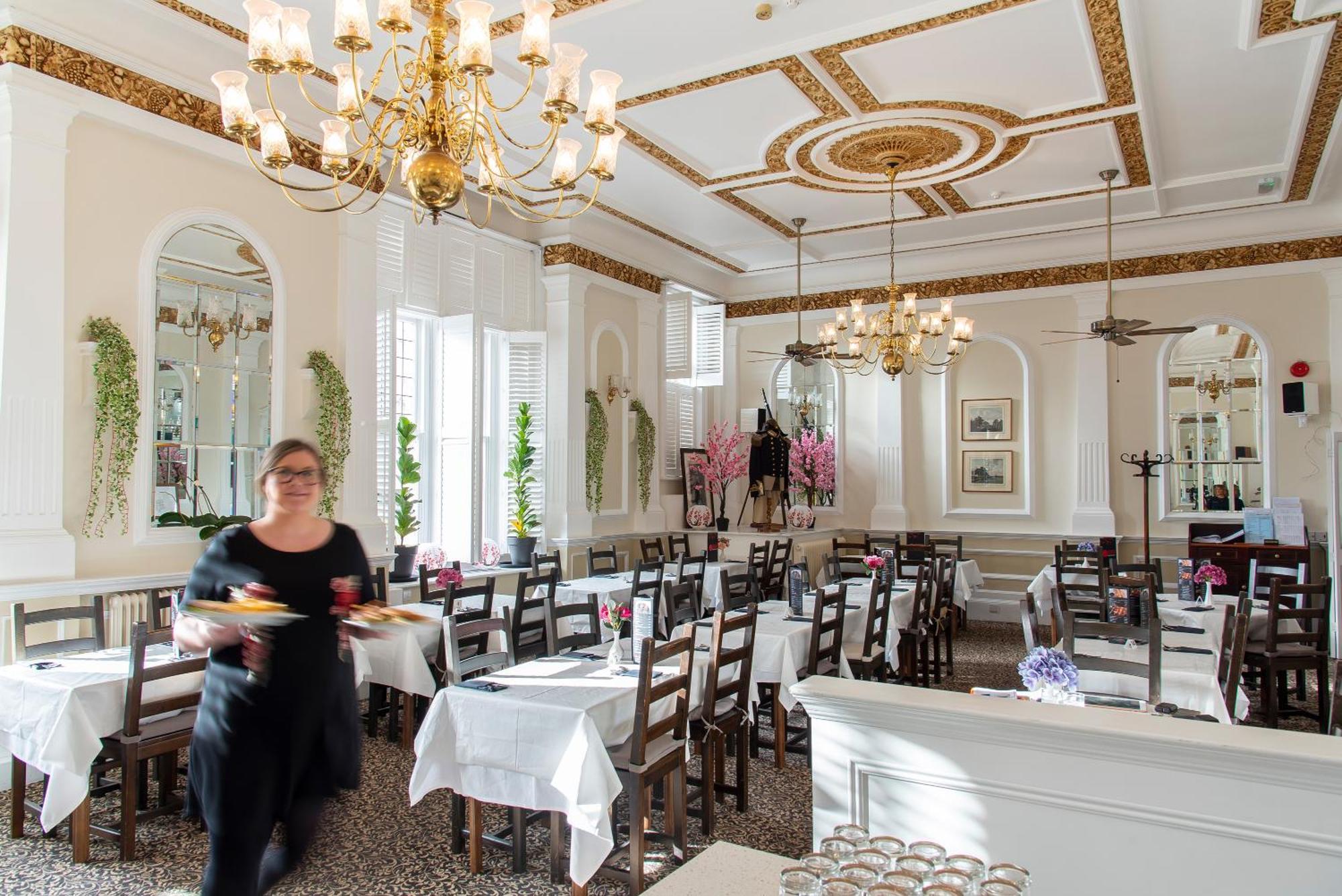 Keppels Head Hotel Портсмут Екстер'єр фото