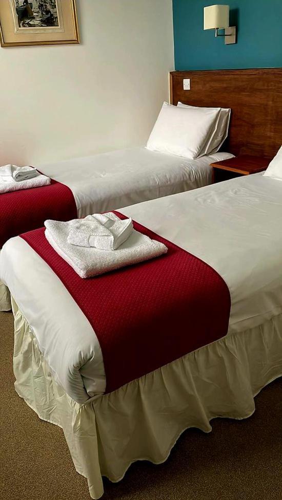 Keppels Head Hotel Портсмут Екстер'єр фото